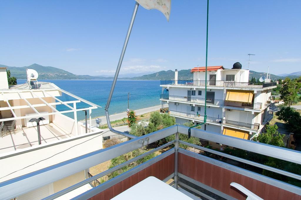 Valkaniotis Apartments Loutra Edipsou  Dış mekan fotoğraf