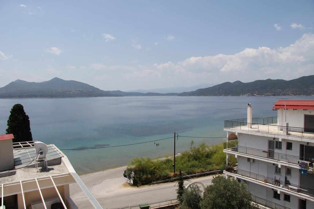 Valkaniotis Apartments Loutra Edipsou  Dış mekan fotoğraf